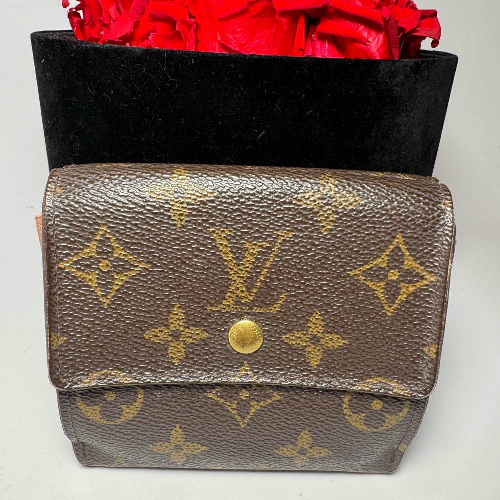 Louis Vuitton Monogram Elise Trifold Wallet